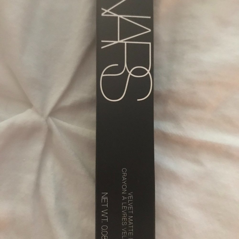 NARS Velvet Matte Lip Pencil in Dolce Vita 2467